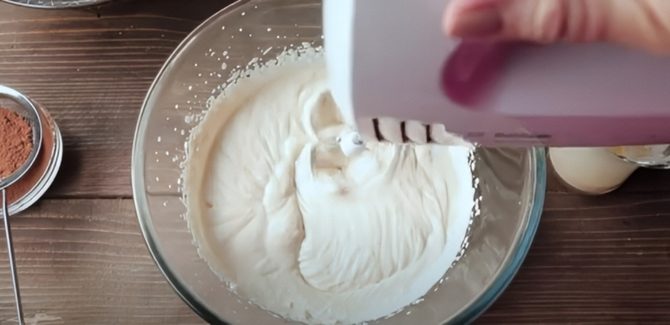 خفق المكونات