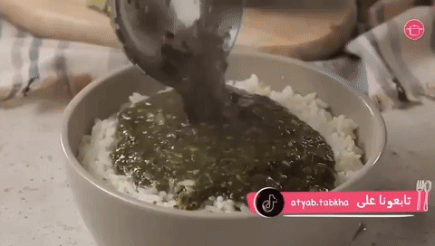 تقديم الطبق