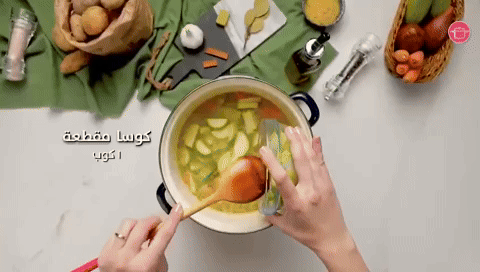 إضافة الخضار والدجاج