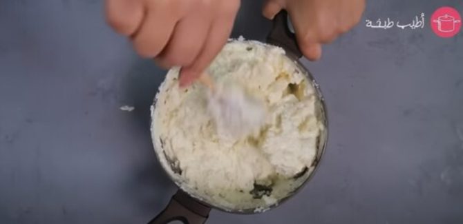 خلط المكونات