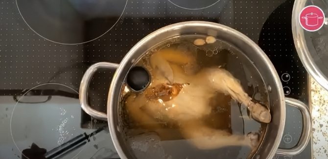 سلق الدجاج