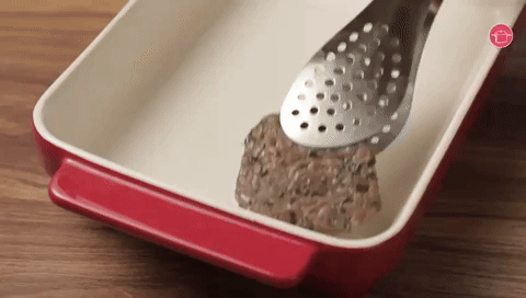 وضع الكفتة في الصينية