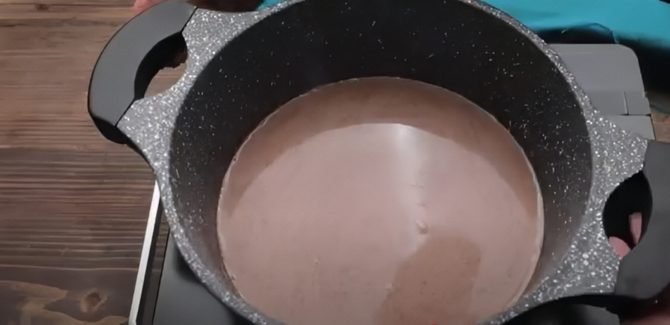 الشوكولاتة الساخنة