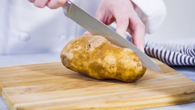 طريقة تقطيع بطاطس ودجز