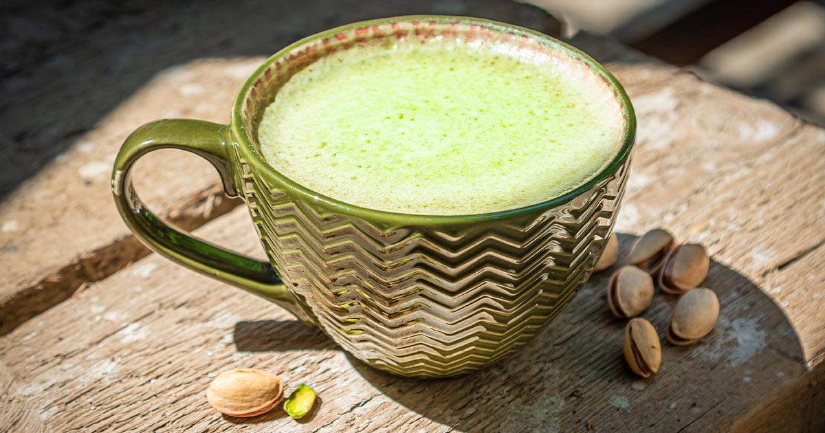 طريقة عمل بستاشيو لاتيه حار أطيب طبخة