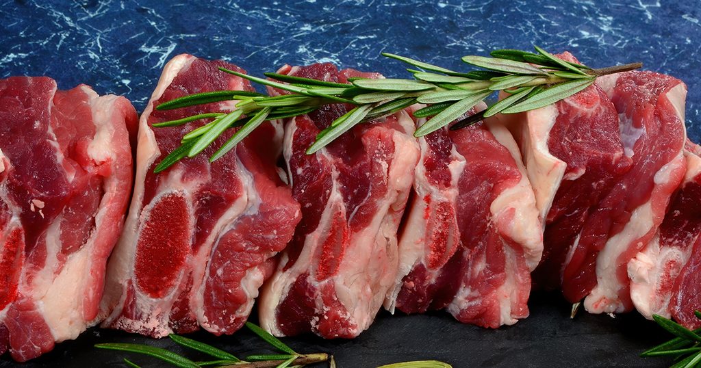 ما هي مدة طبخ لحم الحاشي بالكاتم؟