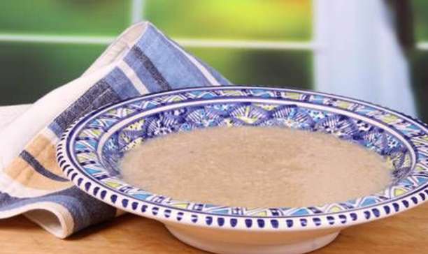 شوربة الحب البيضاء Wheat-soup