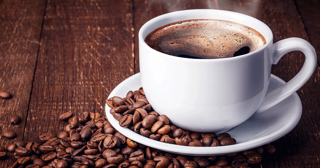 كوب من القهوة السوداء