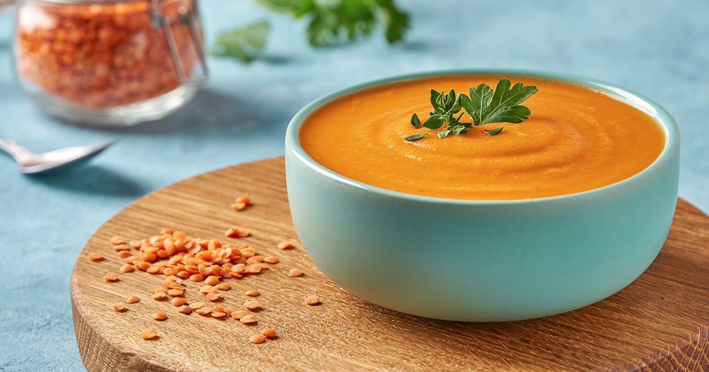 سعرات العدس المطبوخ والكمية اليومية المسموح بتناولها