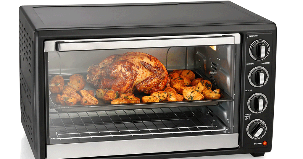 تحضير الدجاج والبطاطس في الفرن الكهربائي