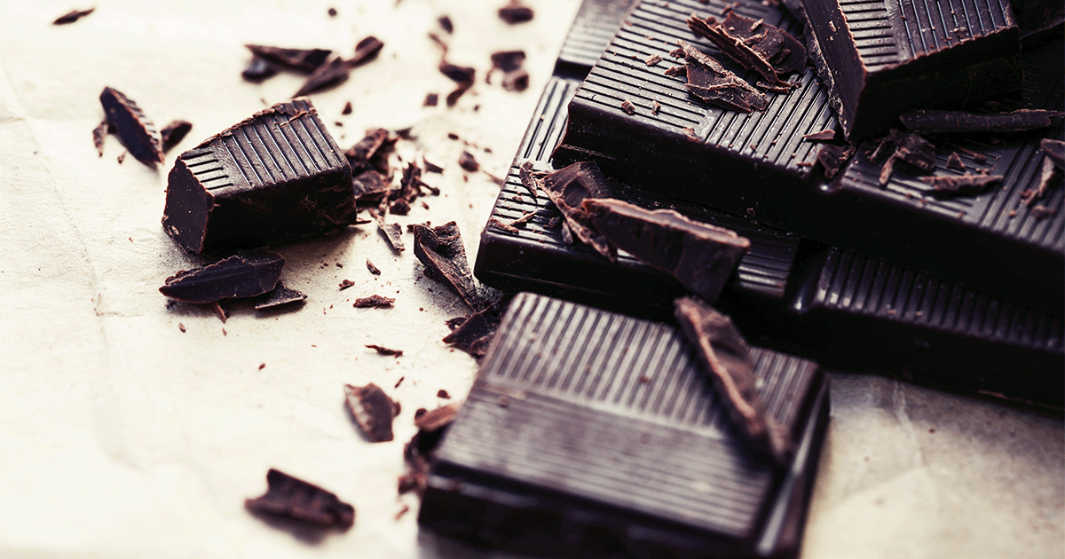 الشوكولاتة السوداء