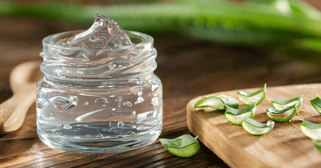 حفظ جل الصبار في برطمان زجاجي