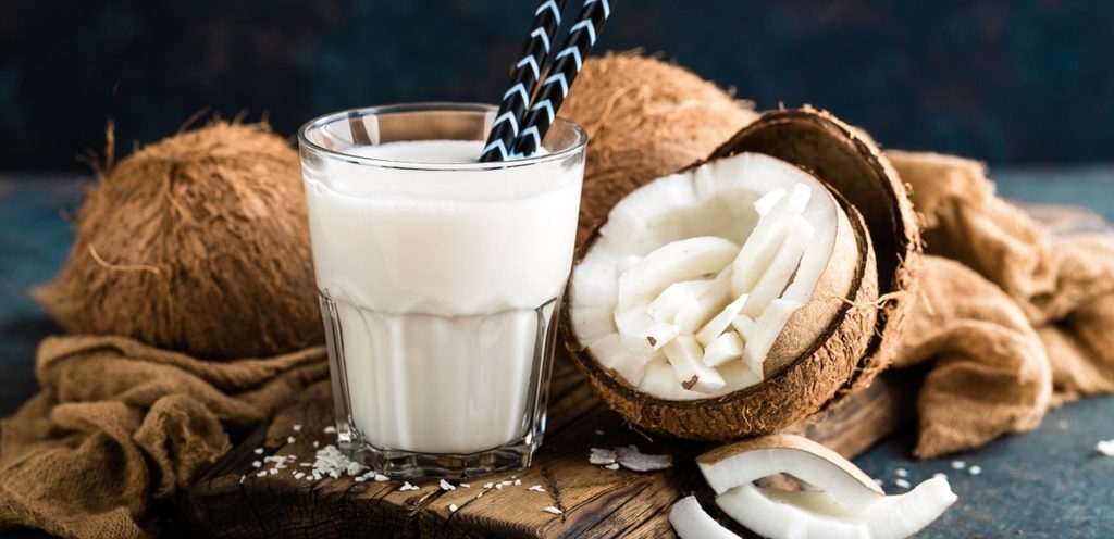 حليب جوز الهند