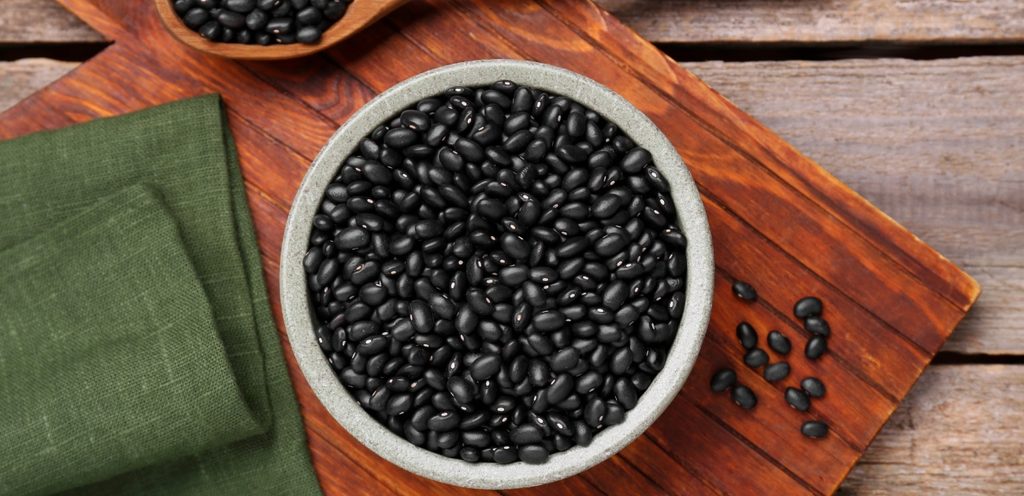 الفاصولياء السوداء