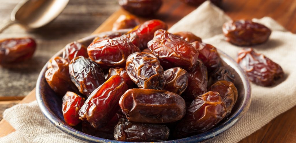 التمر من المأكولات الرمضانية المغذية