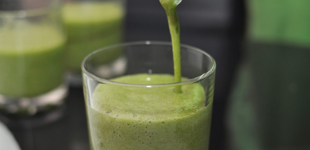 عصير الليمون والملفوف