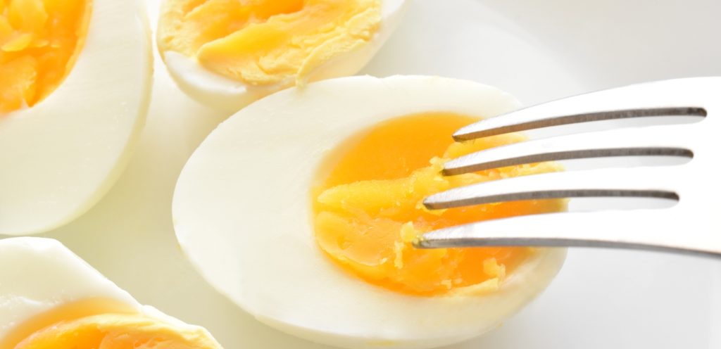 البروتين موجود في كلّ أجزاء البيض