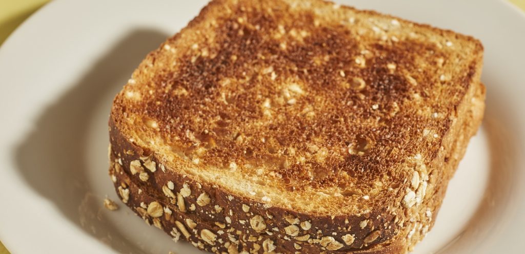 خبز الحبوب الكاملة