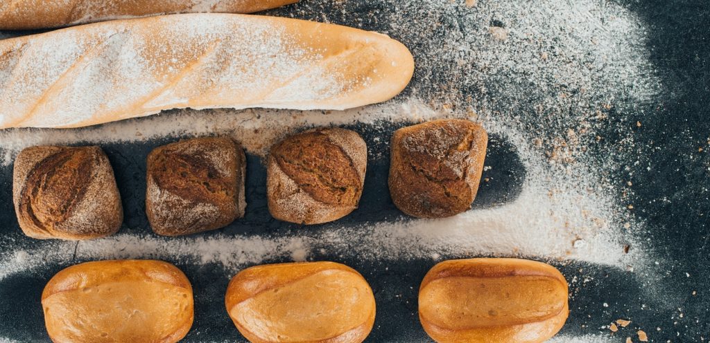 مراحل تعفن الخبز 