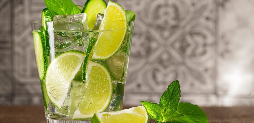 مشروب الخيار والماء