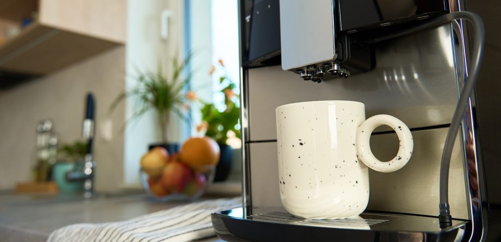 آلة لتحضير القهوة