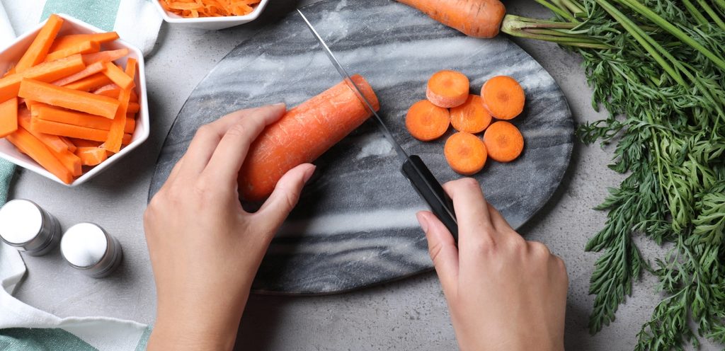 كيفية تقطيع الجزر