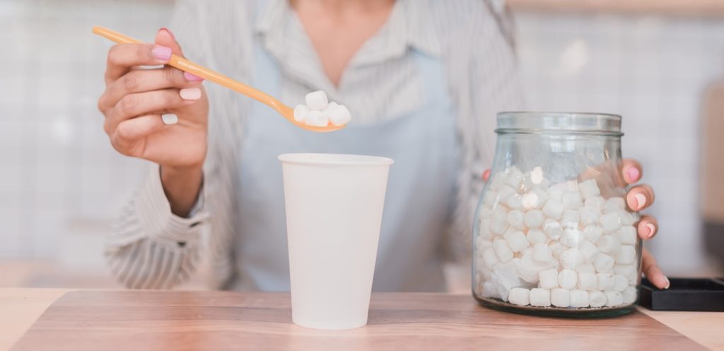 إضافة السكر