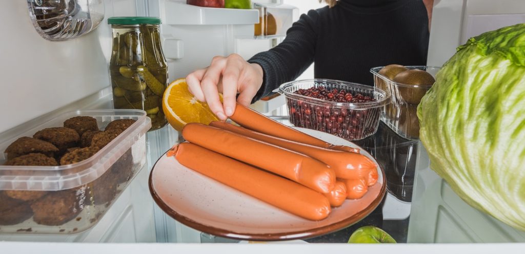 أخطاء تخزين الطعام في الثلاجة