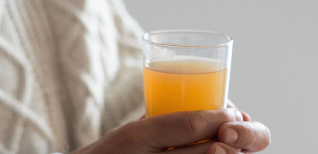 شرب خلّ التفاح