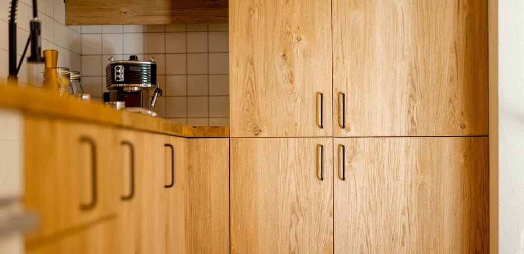 دولاب مطبخ خشبي