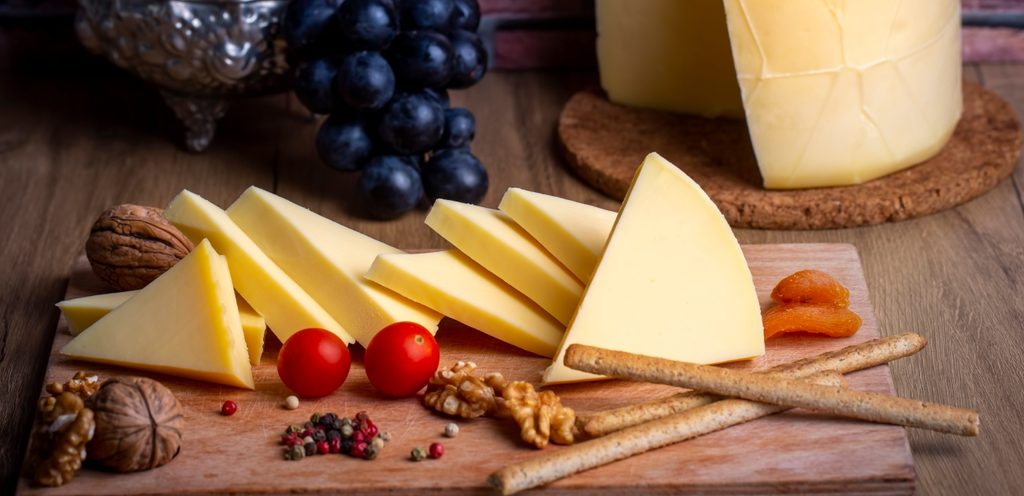 طرق تقديم جبنة القشقوان