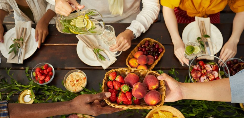 الفواكه الطازجة