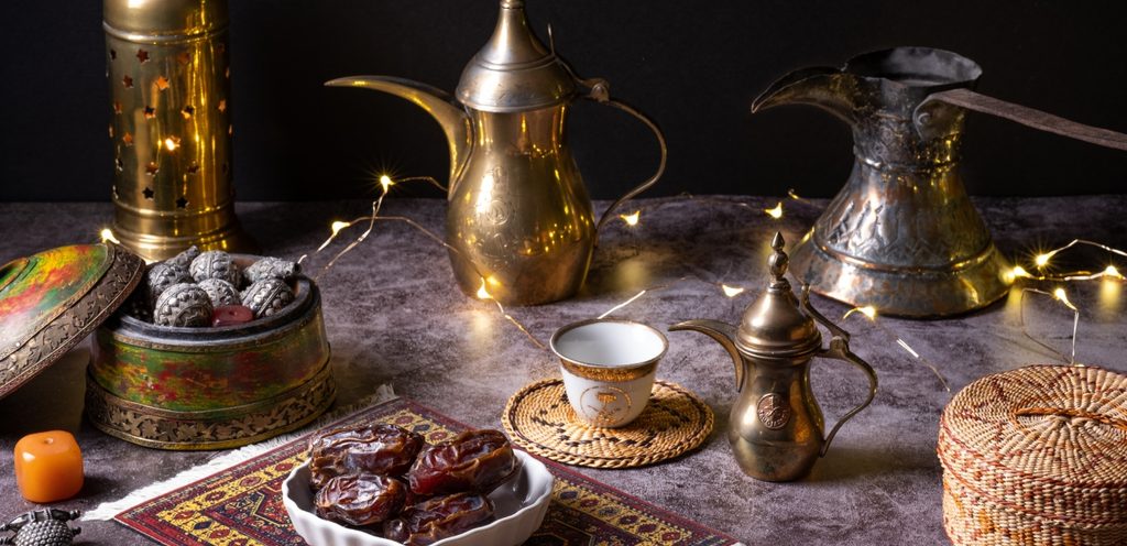 القهوة والتمر