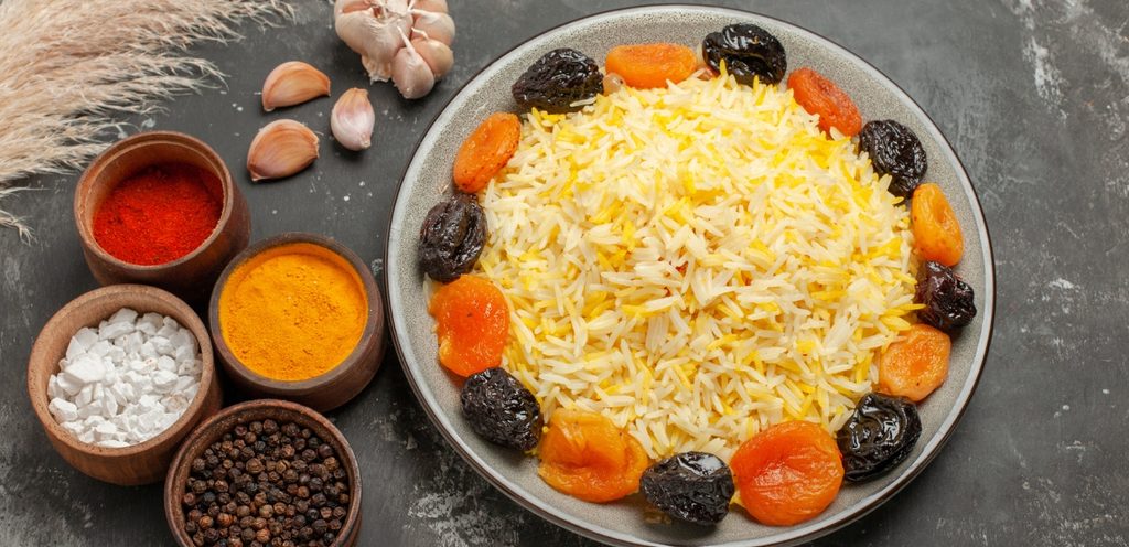 استخدام زيت الزعفران لتحضير ألذ الأطباق