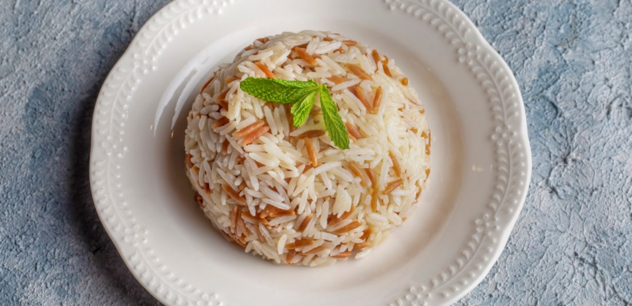 أفضل الطرق لتحضير الأرز المصري مثل المحترفين