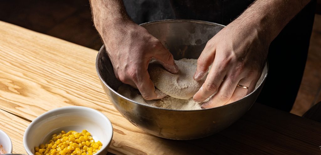 استخدام دقيق الذرة لتحضير المخبوزات