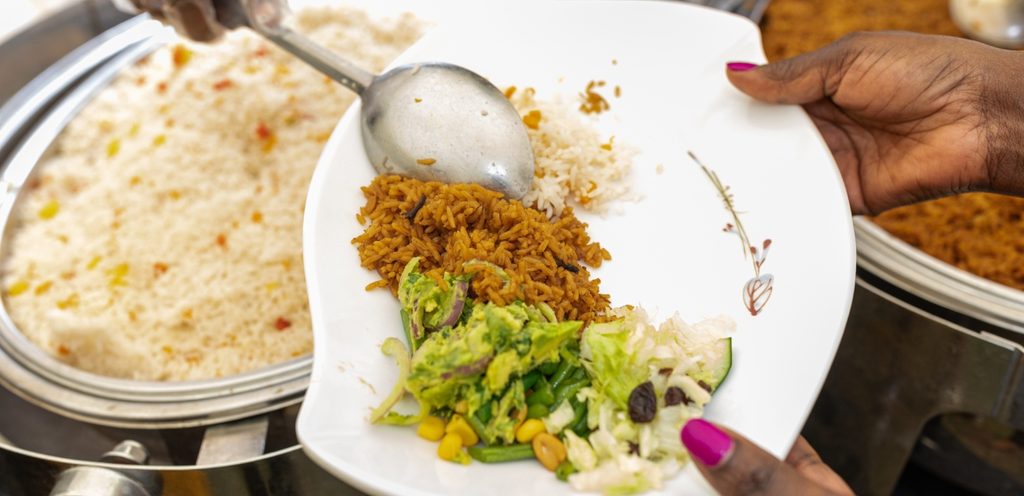 الأرز من أكثر الأطباق التي تٌقدّم في المناسبات