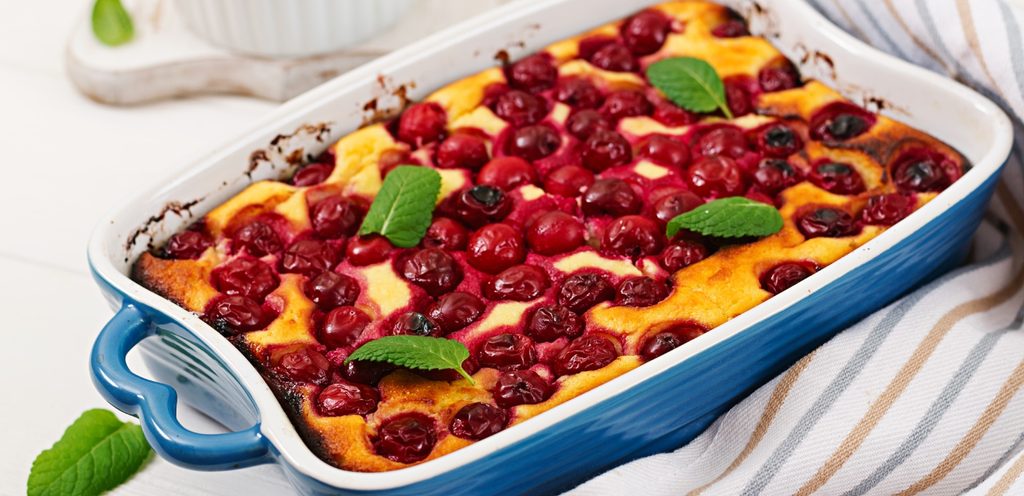 تحضير الأطباق الحلوة بالكرز