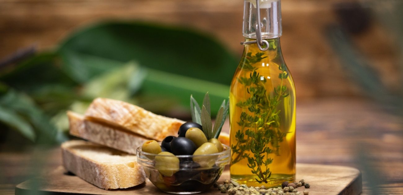 الزعتر والزيت: الثنائي الذهبي الذي لا يمكن ان تملوا منه أبدًا 