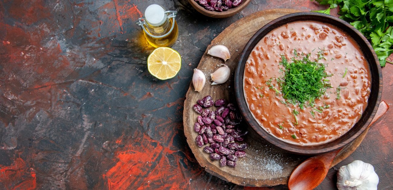 أشهر 5 وصفات عربية بالفول... هل جربتها كلها؟
