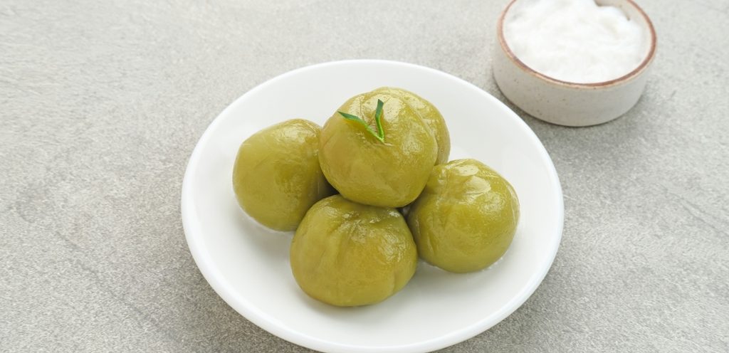 مخلل الكرز الأخضر