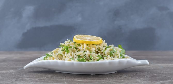 تقديم الطبق