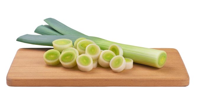 نقطّع الكراث