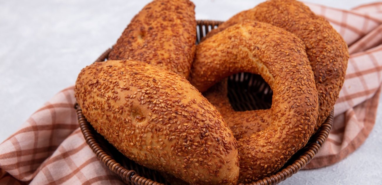 خبز الشرك مع خبز السيميت