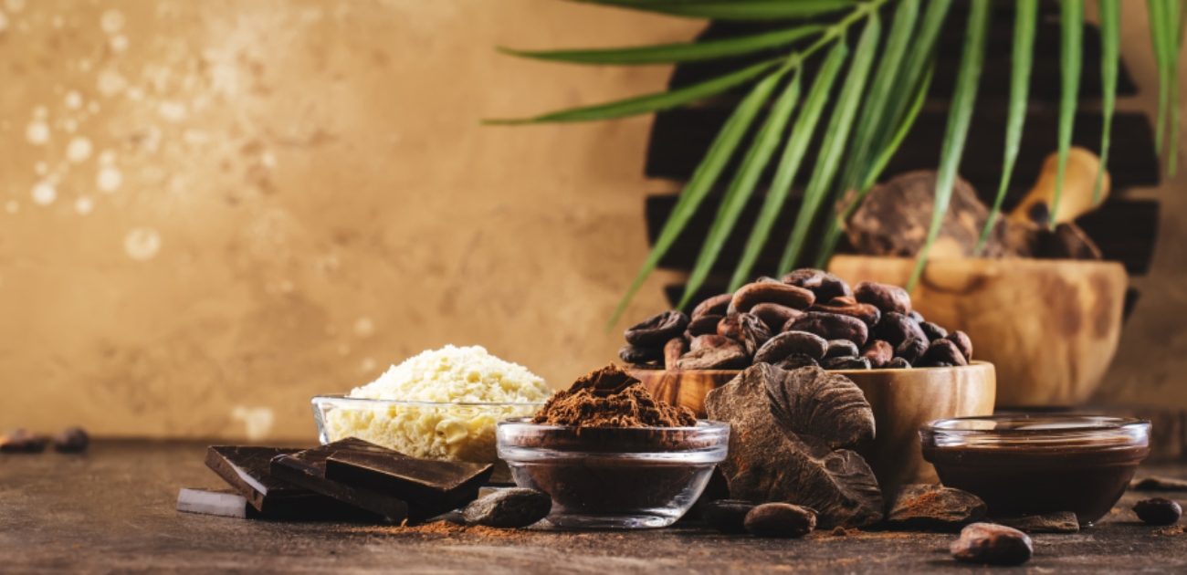 زبدة الكاكاو للحلويات: أهم مكوناتها الأساسية ونصائح لتحضيرها