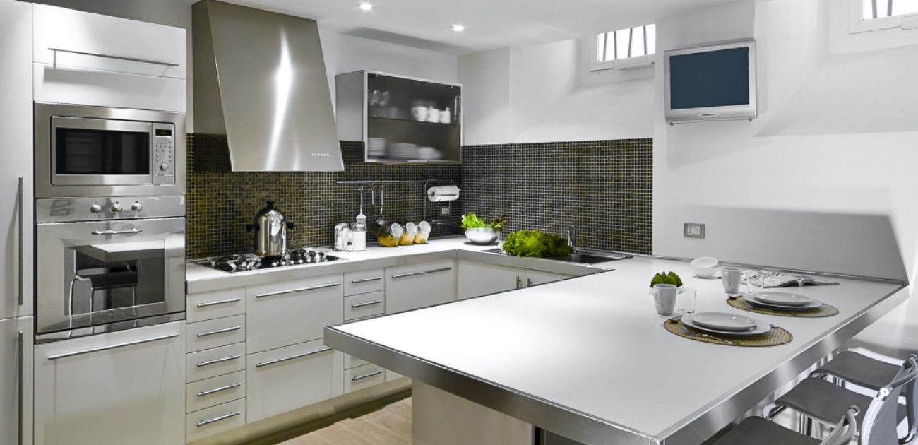 تفصيل مطابخ المنيوم: 10 أسباب تجعلها رائدة في اتجاه التصميم المعياري