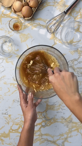 خلط المكونات