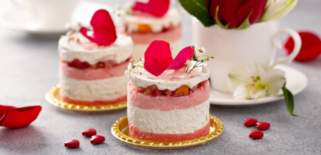 إضافة الورد تعطي منظرًا جذابًا ومميزًا