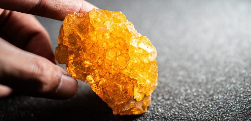 تجربتي مع العنبر للتسمين وكيفية استخدامه وأهم فوائده!