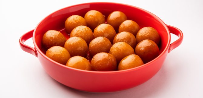 تقديم الحلى
